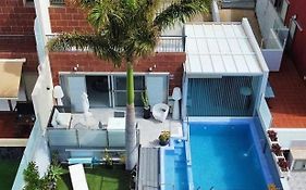 Villa Con Piscina Privada Palmeras Home